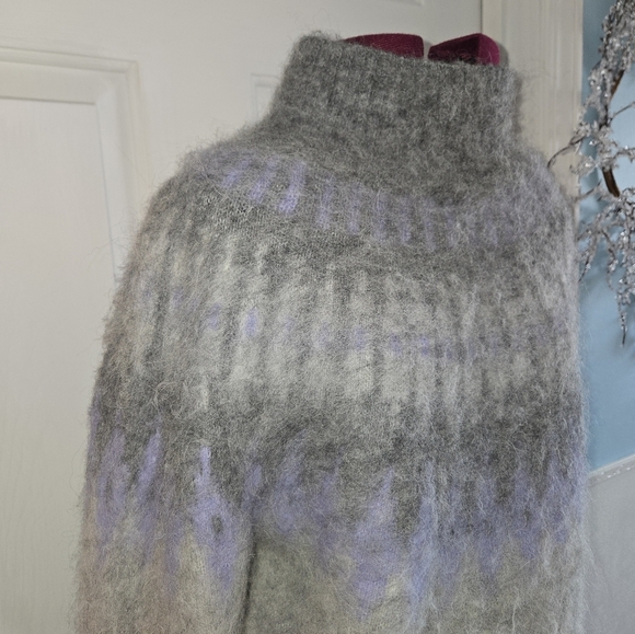 Banana Republic Alpaca Blend Mock Neck Fairisle Sweater in Heather Gray - Picture 3 of 13
